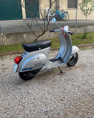 Vespa et3 125