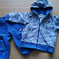 Tute varie taglie da 3 a 24 mesi