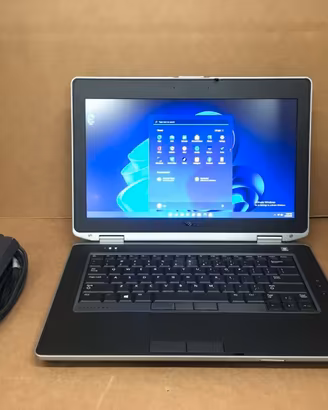 notebook con 8 gb ram 120gb ssd e processore i3