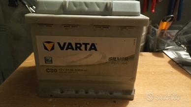 batteria auto varta 