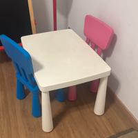 Banchetto e 2 sedie bambini