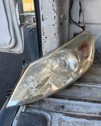 Faro lato sinistro, Fiat scudo