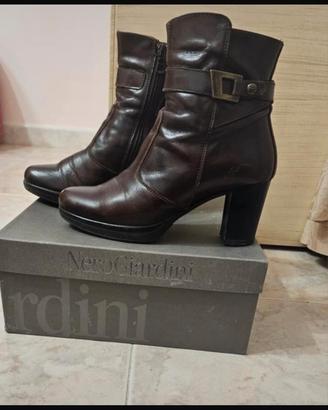 Tronchetti NERO GIARDINI  misura 36