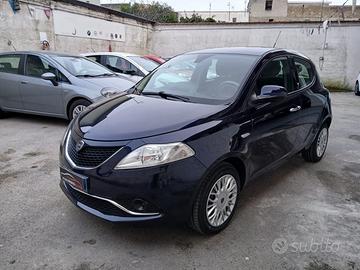 Lancia Ypsilon 1.2 69 CV 5 porte Gold dal nord Ita