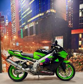 Kawasaki Ninja 900 ZX-9R