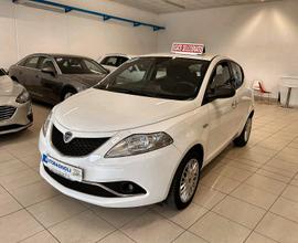 Lancia Ypsilon GOLD 1.2 5 posti 52000 KM