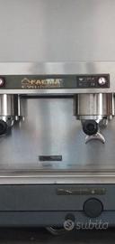 macchina professionale caffè bar 