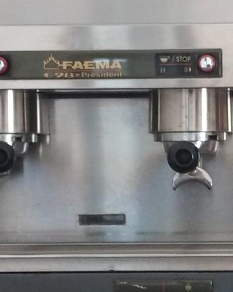 macchina professionale caffè bar 