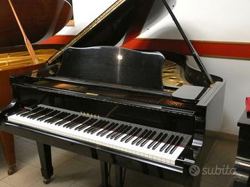 Pianoforte YAMAHA C3 nero