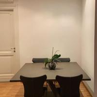 Tavolo Design Element Desalto quadrato