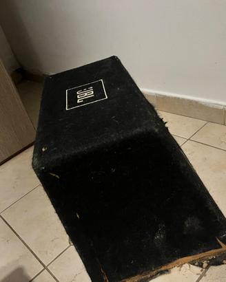 amplificatore e subwoofer