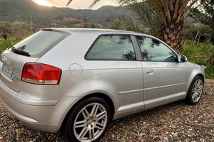 Audi A3 2.0 TDI 140cv