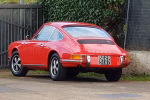 Porsche 911 2.4t coupé