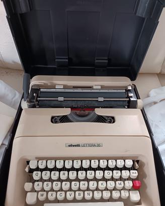 Olivetti lettera 35