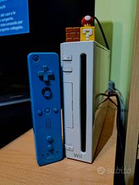 Nintendo Wii bianca + Wiimote motion plus incluso