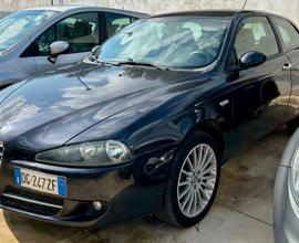 Alfa Romeo 147 1.9 JTD (120) 3 porte Exclusive