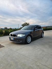 BMW Serie 1 118d  pronta per essere utilizzata