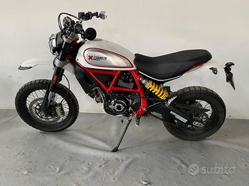 SCRAMBLER 800