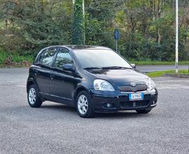 Toyota Yaris 1.0i 16V cat 5 porte Sol 2005-E4 NEO