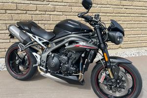 TRIUMPH Speed Triple 1050 RS