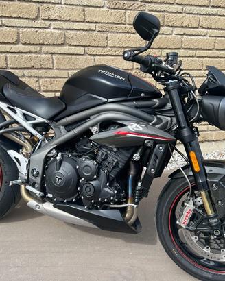 TRIUMPH Speed Triple 1050 RS