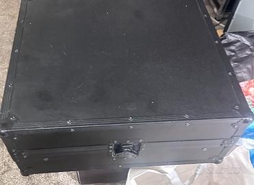 Contenitore Rack per mixer