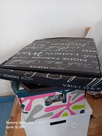 Sedile pouf con contenitore