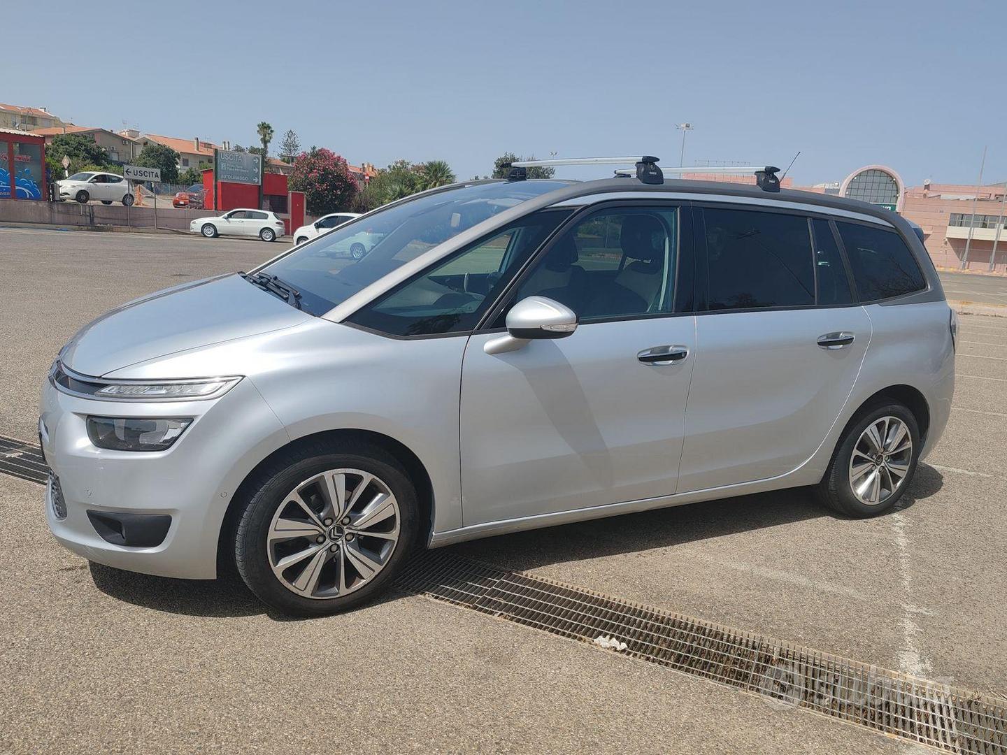 Citroen C4 Grand Picasso 2015 photo 2