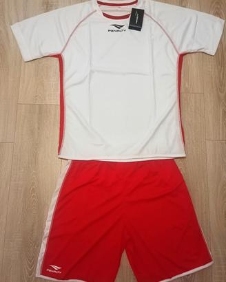 muta calcio taglia L-Xl nuova