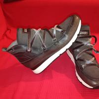 Stivaletto marchio Pikolinos