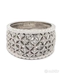 Anello fascia oro bianco e diamanti