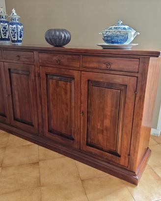 Credenza