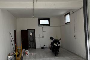 Locale commerciale c1