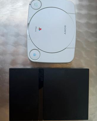 PlayStation 2 Slim SCPH-70004 + PS one SCHP-102.