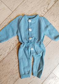 Tutina neonato fatta a mano in lana, pezzo unico