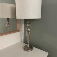 Lampada da tavolo (abat jour)