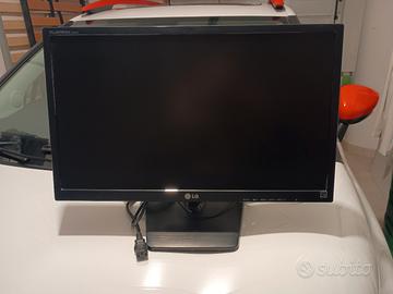 Monitor LG 24 pollici
