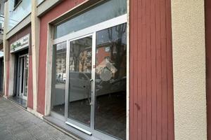 NEGOZIO A LAVAGNA