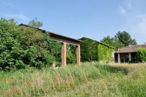 Rustico / Casale di 1100 m² con più di 5 locali a 