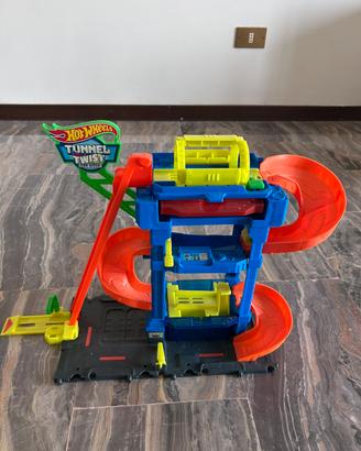 Hot wheels pista macchinine