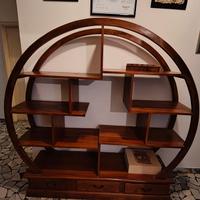Libreria rotonda in legno