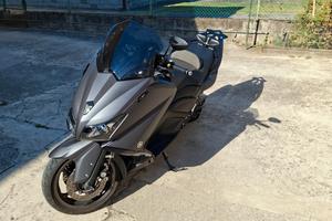 Yamaha T-Max 530- 2012 Akrapovic
