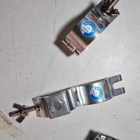 pinza in allummino per luci da traliccio