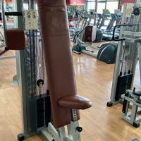 Pectoral machine-technogym