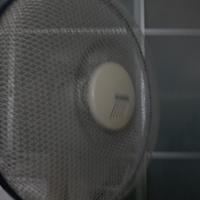 Ventilatore a piantana basculante silenzioso