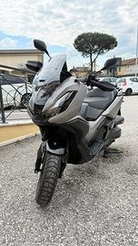 Honda ADV 350 (2025) – Grigio Antracite