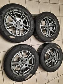 4 Gomme Michelin 195/60 R15 + cerchi lega