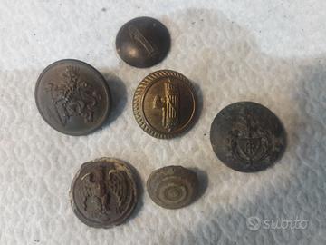 Bottoni  Militari seconda guerra mondiale-