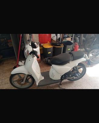 Scarabeo 50