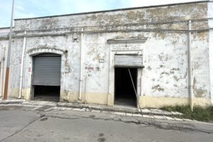 Squinzano: due abitazioni da ristrutturare